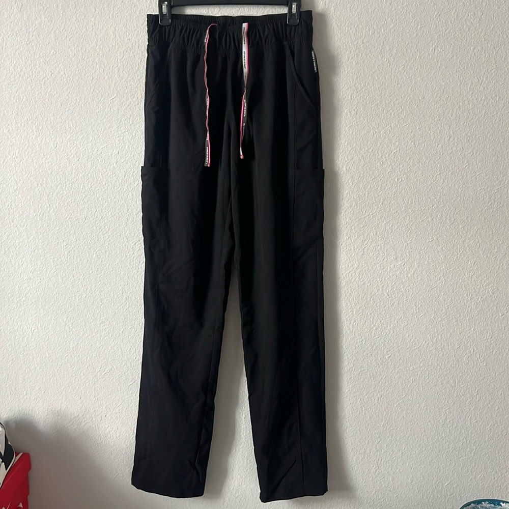 Small Vince Camuto Scrub Pants